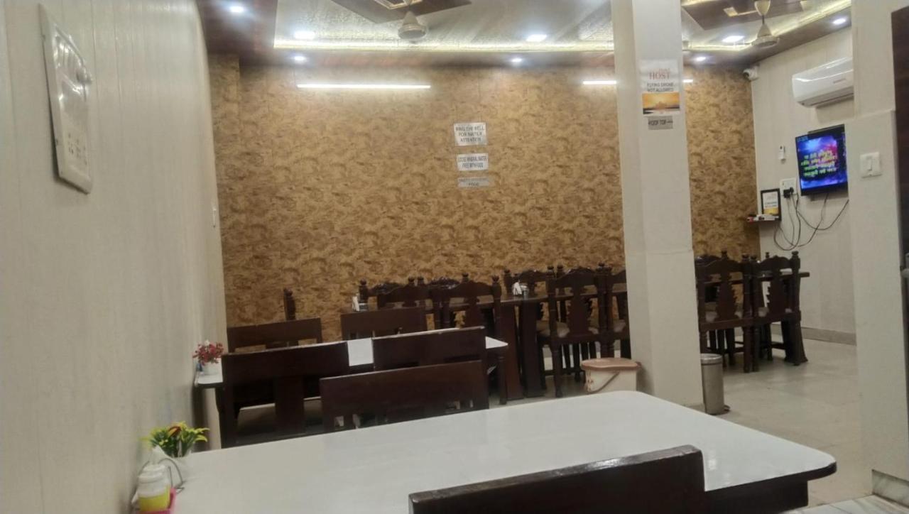 Host Wisma tamu Agra (Uttar Pradesh)